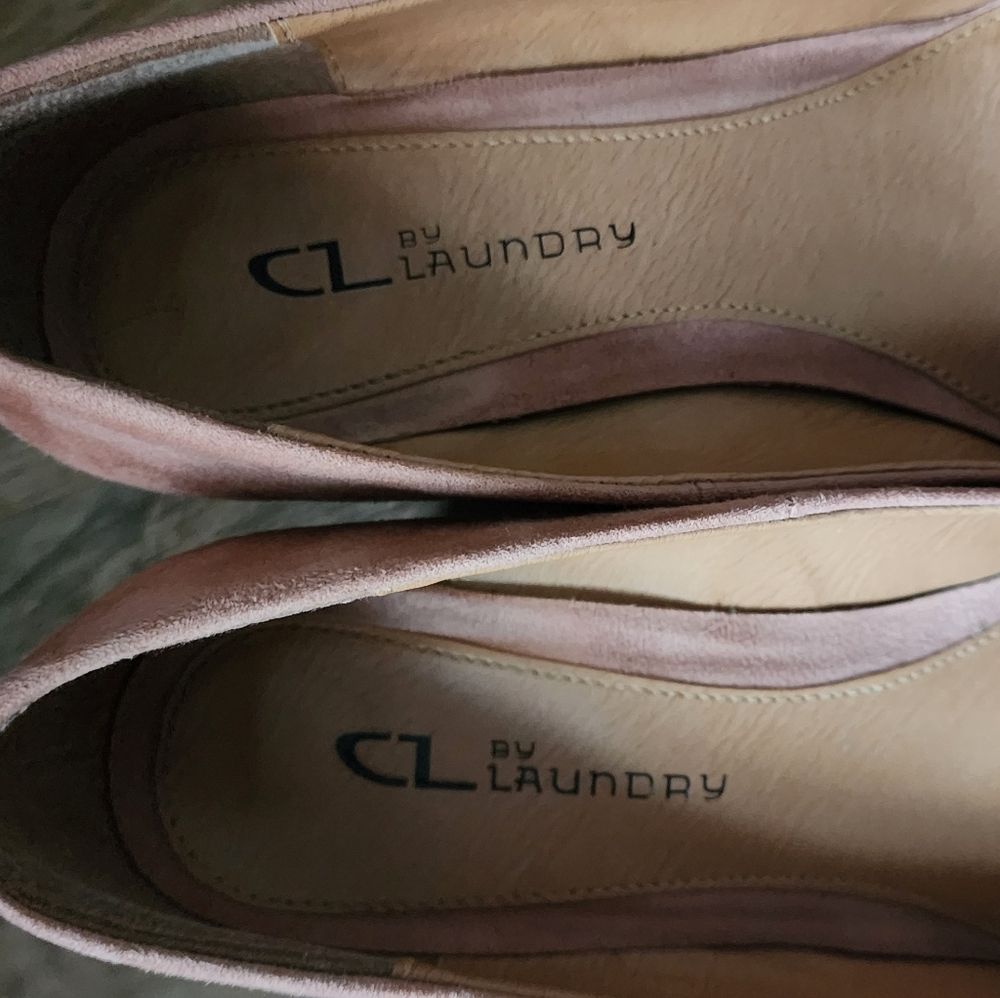 CL by Laundry Dusty Rose Suede Wedges - Picture 4 of 8